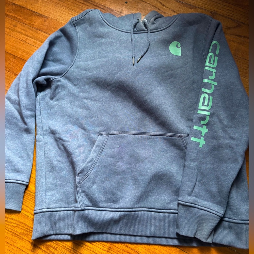 Women’s Carhartt hoodie